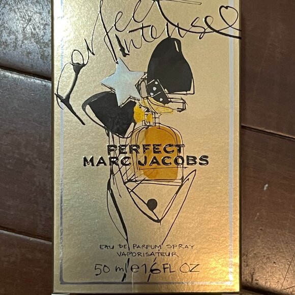 Marc Jacobs Perfect Intense Eau De Parfum Spray 1.6 oz - Picture 2 of 6